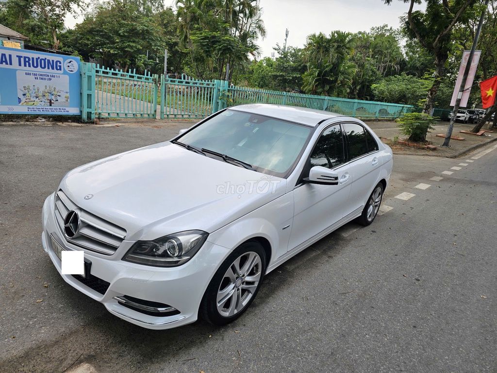 Mercedes-Benz - ảnh 2