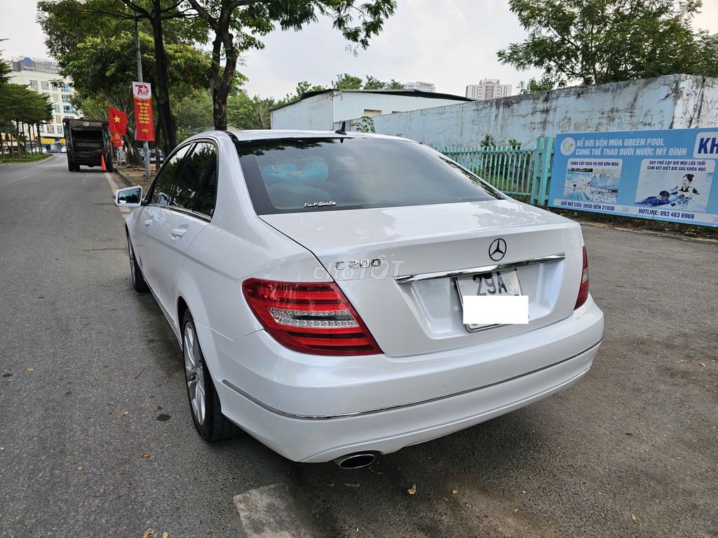Mercedes-Benz - ảnh 3
