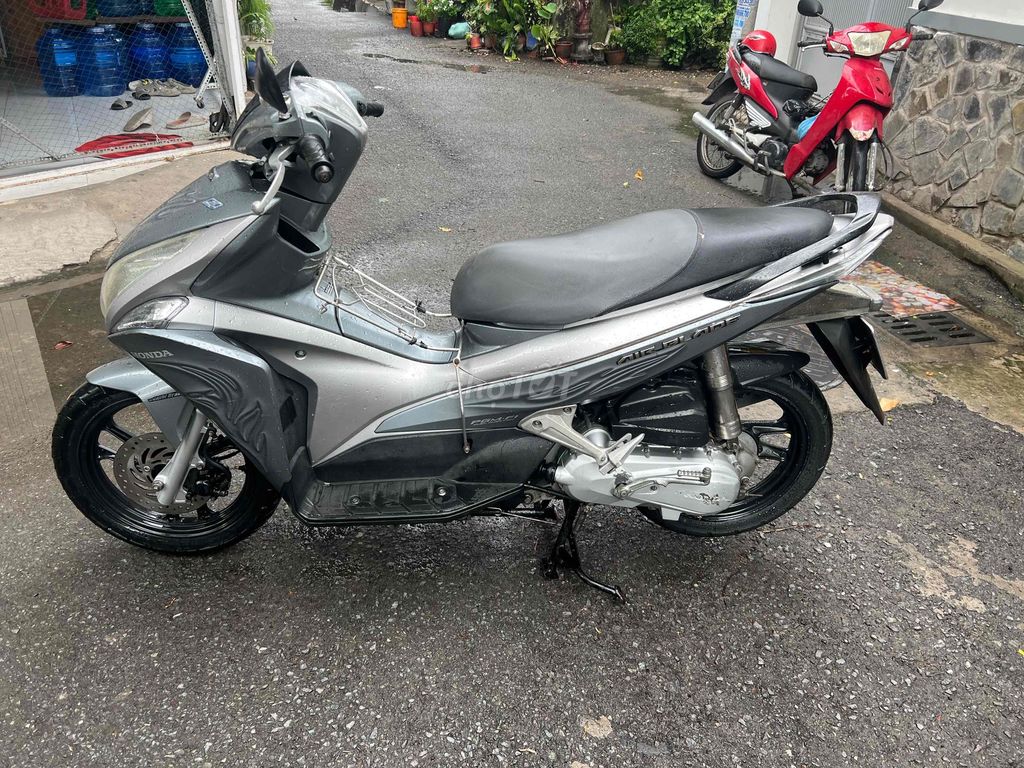 xe m 2013 - ảnh 1