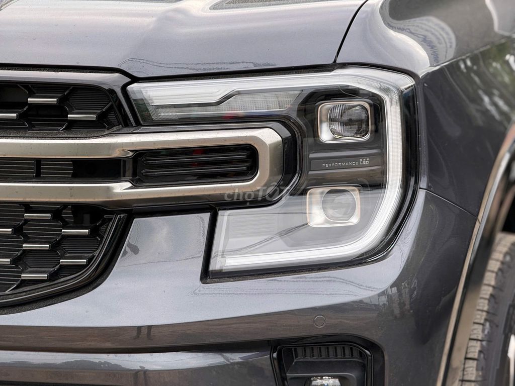 Ford Everest - ảnh 5