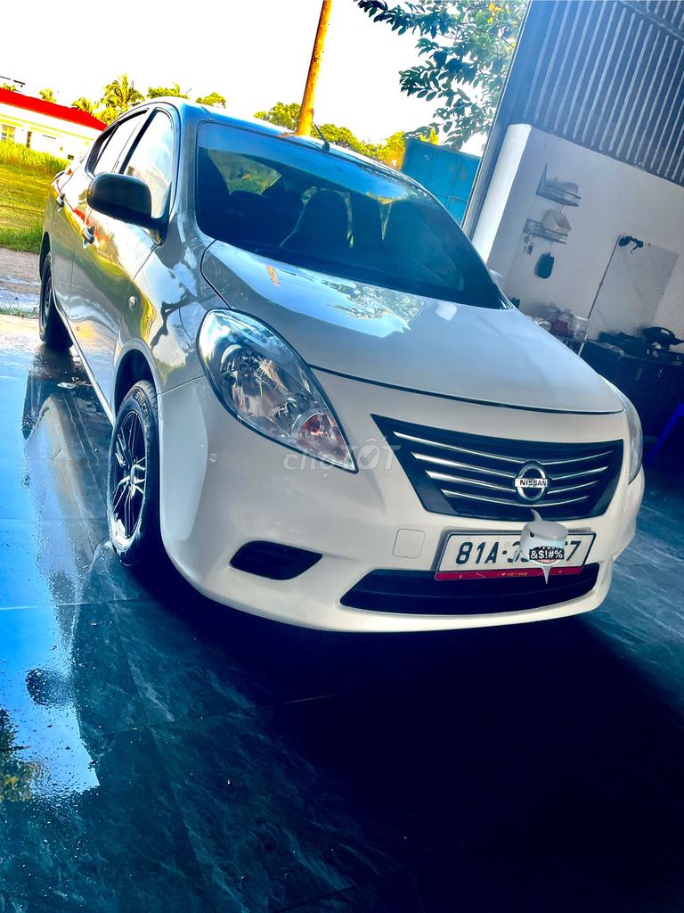 Nissan Sunny 2013 - ảnh 1
