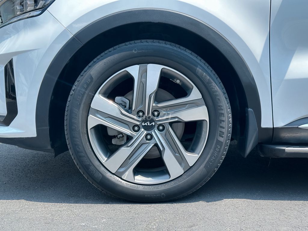 Kia Sorento 2022 - ảnh 2