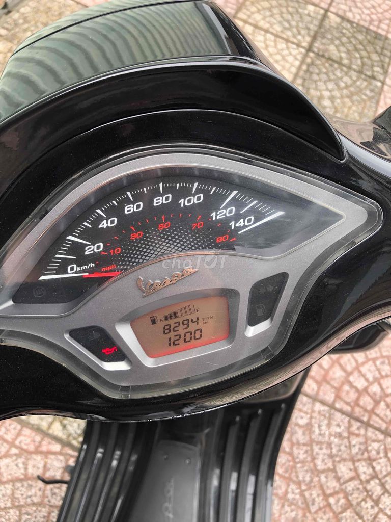 Piaggio Vespa 2021 - ảnh 5
