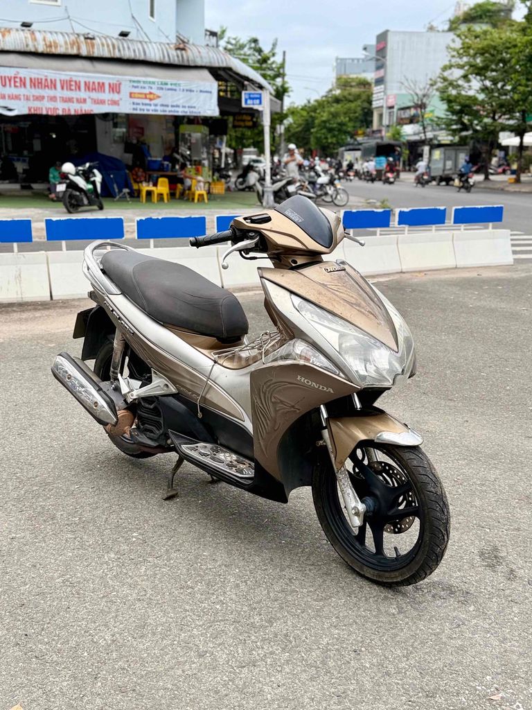 Honda Air Blade 2012 - ảnh 2
