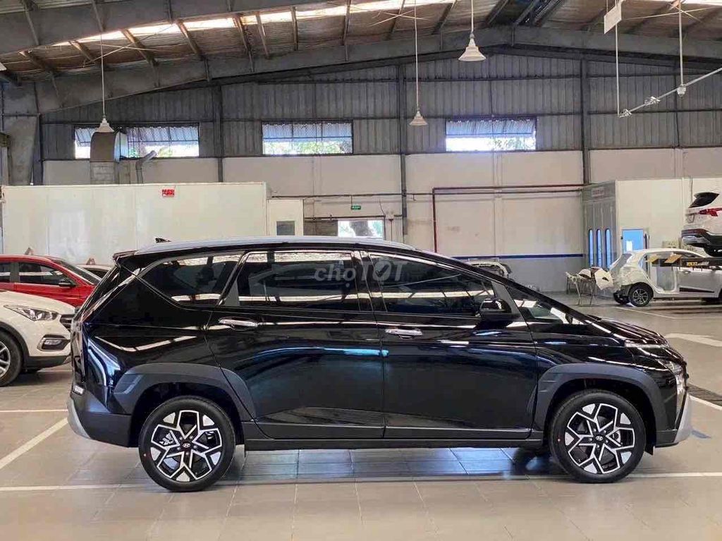 Hyundai 2025 - ảnh 2