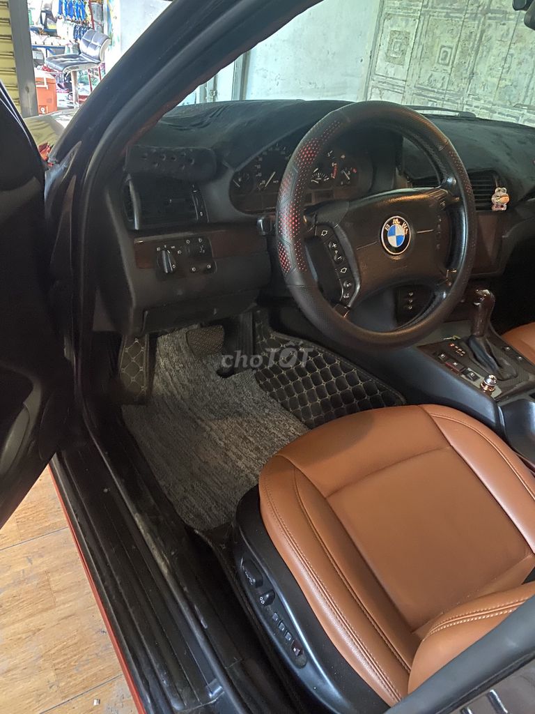 BMW 3 Series - ảnh 5