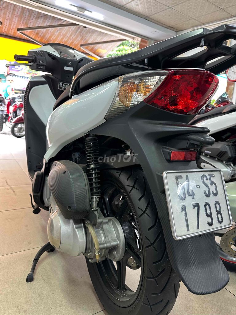 Honda 2009 - ảnh 4
