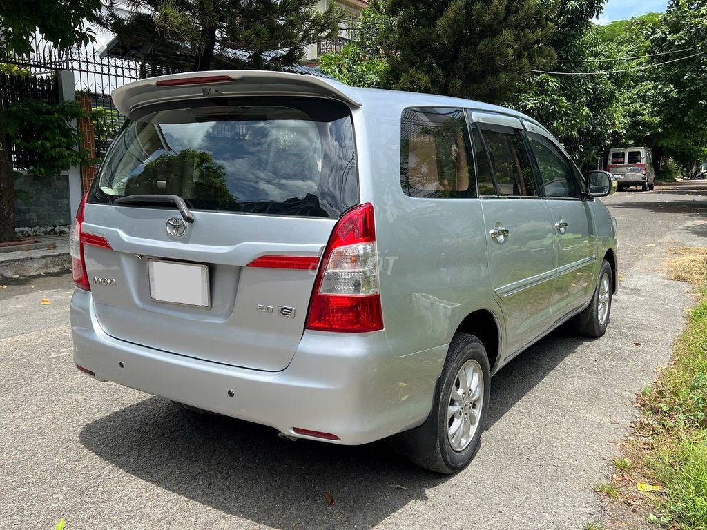 Toyota Innova 2015 - ảnh 2