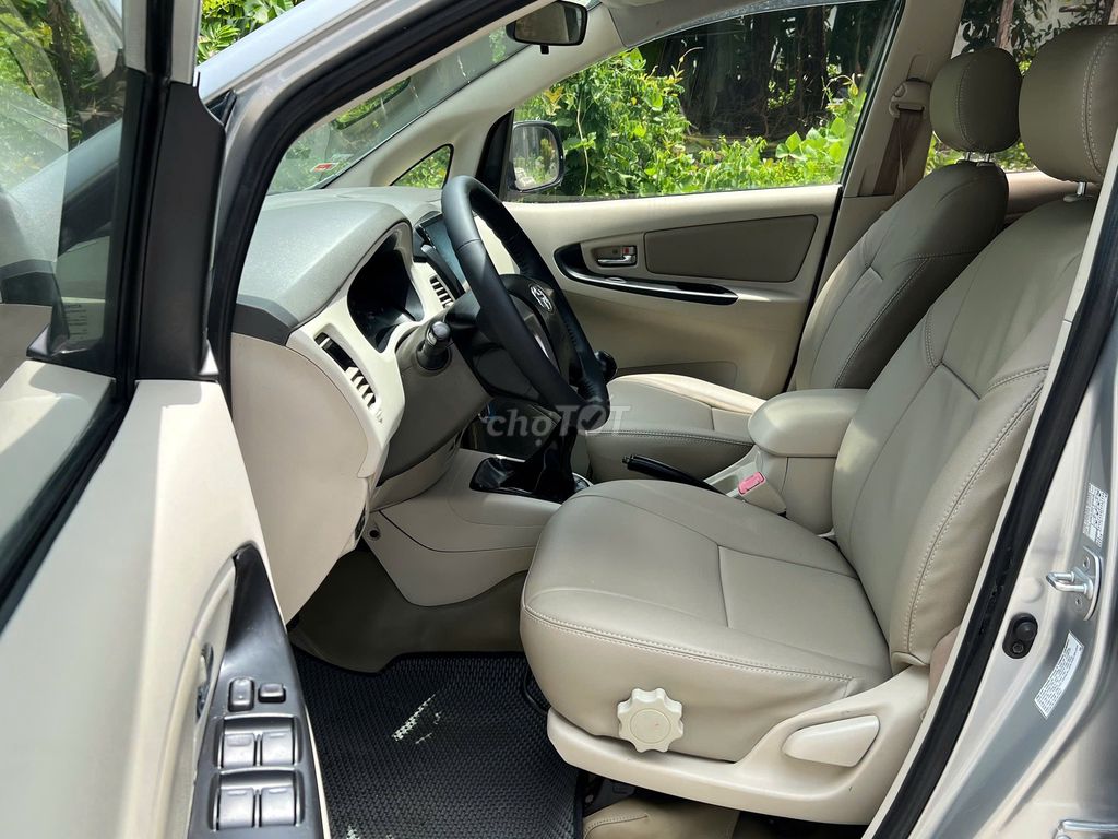 Toyota Innova 2015 - ảnh 4