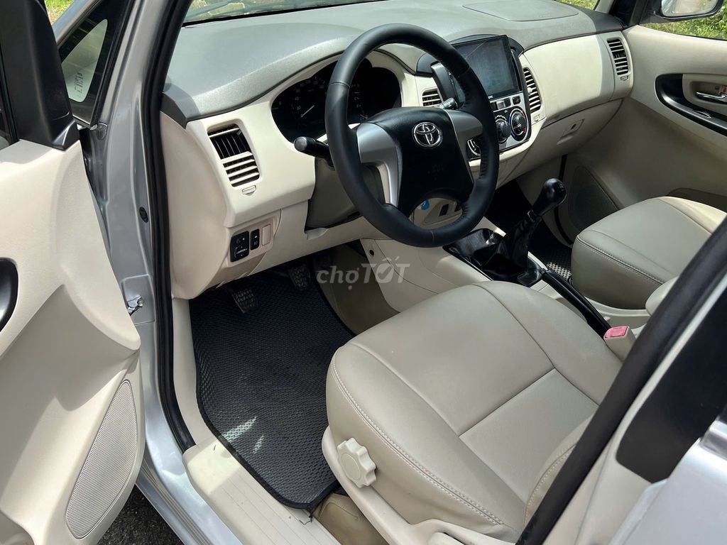 Toyota Innova 2015 - ảnh 5