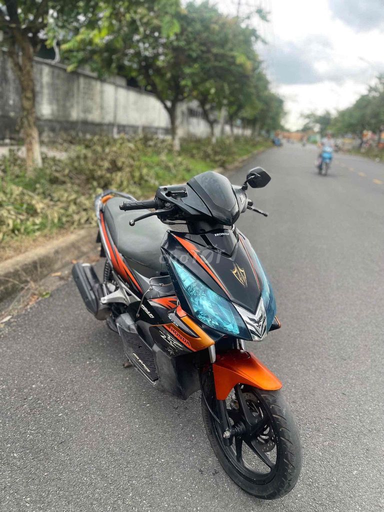 Honda Airblade 2010 - ảnh 3