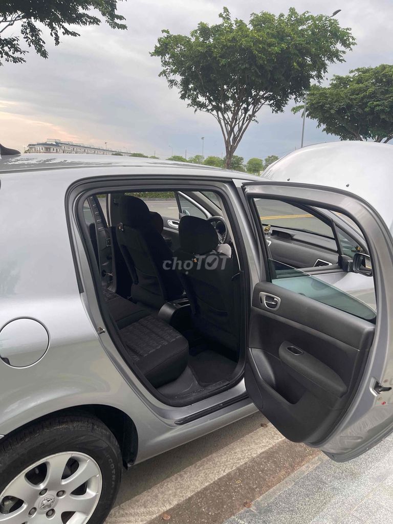 Peugeot - ảnh 2