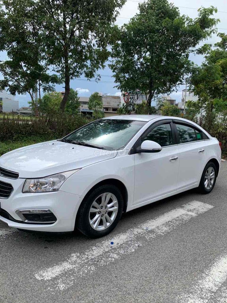 Chevrolet Cruze 2018 - ảnh 3