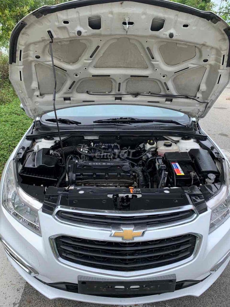 Chevrolet Cruze 2018 - ảnh 5