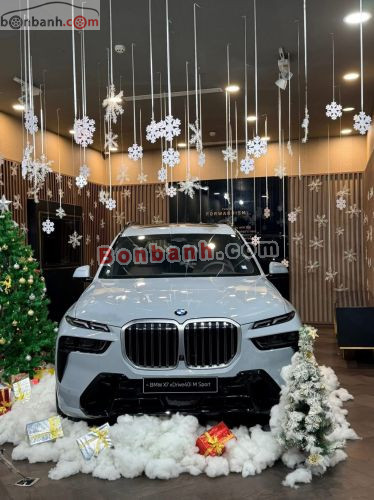 BMW X7 xDrive40i M Sport 2026 - ảnh 3