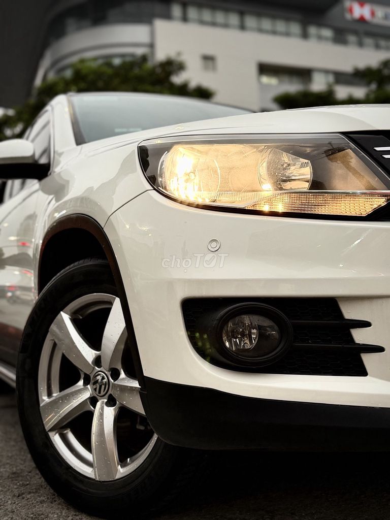 Volkswagen Tiguan 2016 - ảnh 1