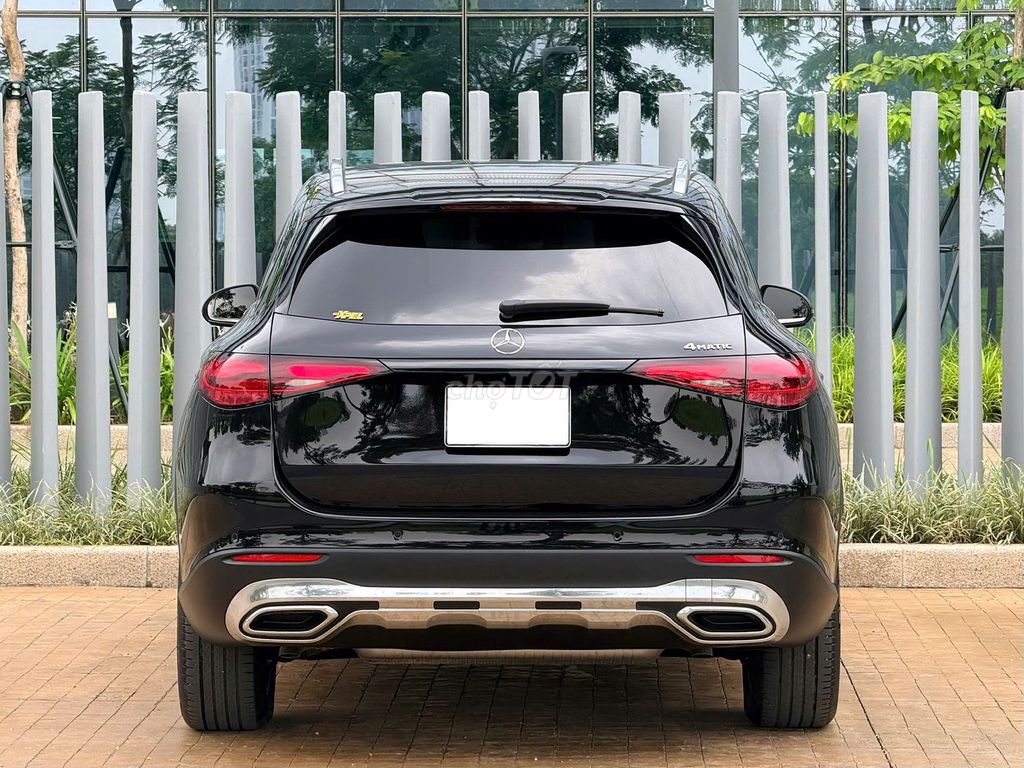 Mercedes-Benz GLC 200 4Matic 2023 - ảnh 3