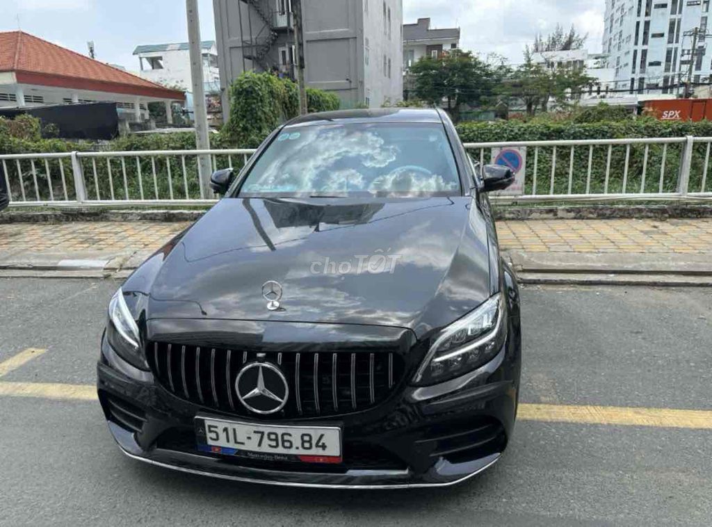Mercedes-Benz 2021 - ảnh 3