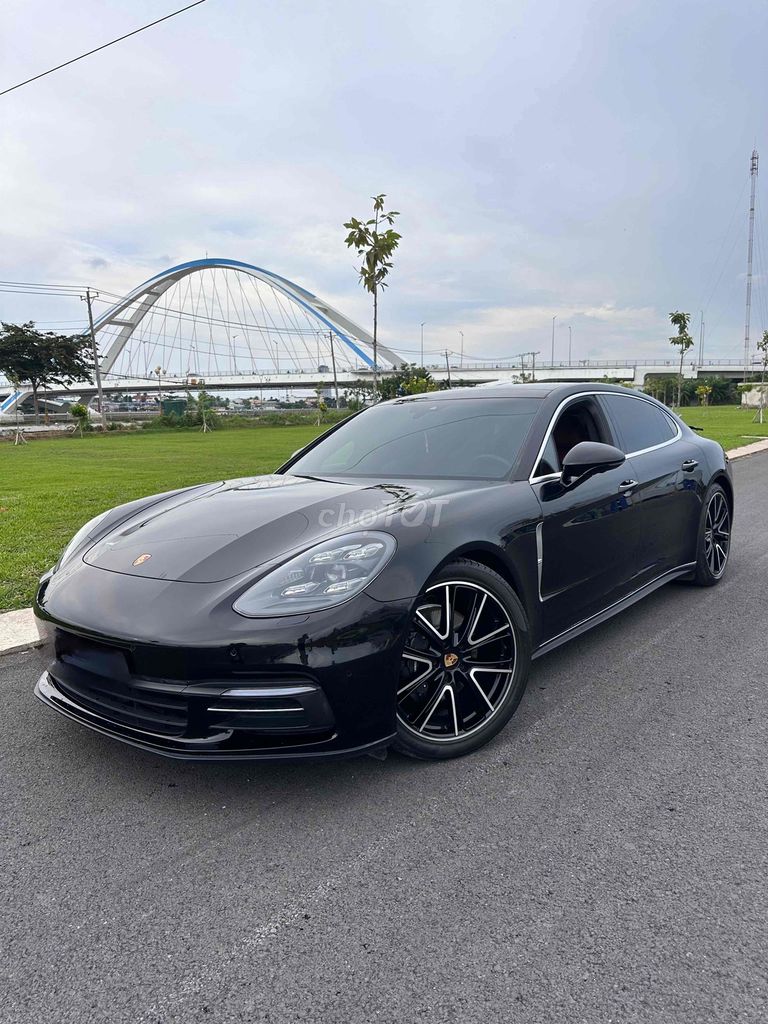 Porsche 2017 - ảnh 1