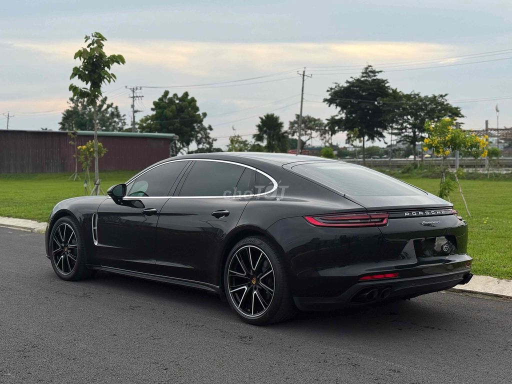 Porsche 2017 - ảnh 2
