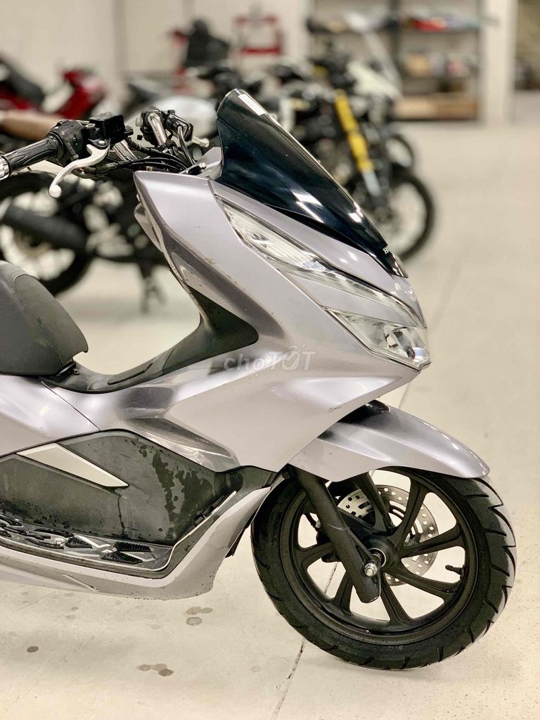 Honda PCX 2018 - ảnh 3