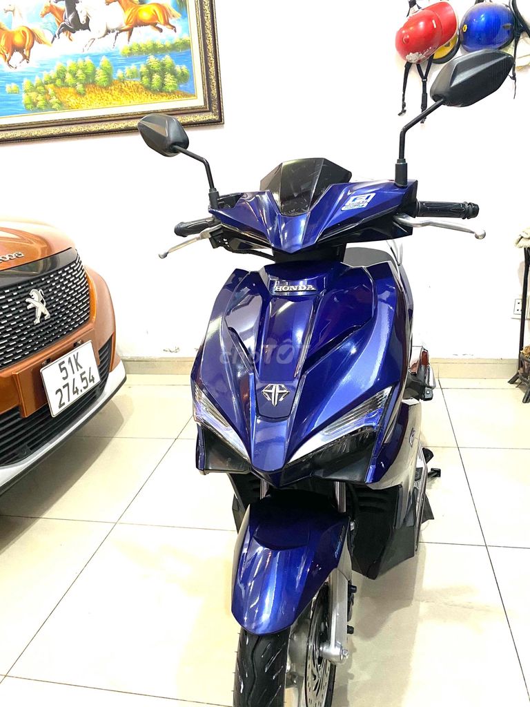 Honda Air Blade - ảnh 1
