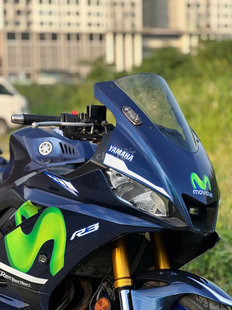 Yamaha R 2025 - ảnh 1