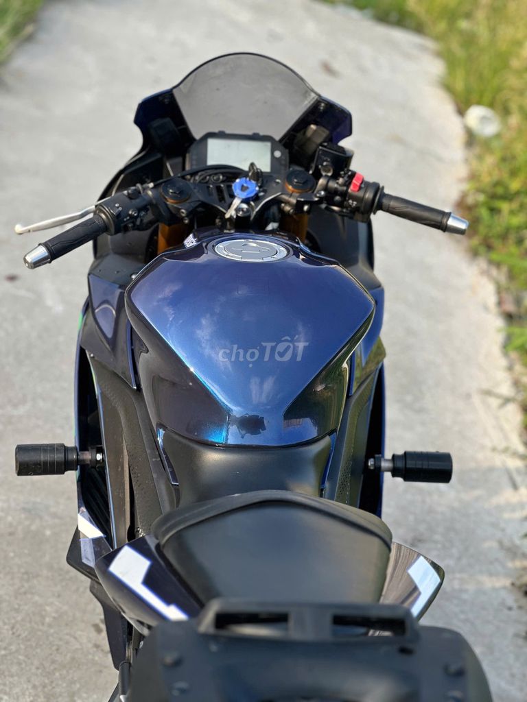 Yamaha R 2025 - ảnh 4