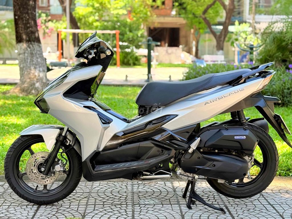 Honda Air Blade 2023 - ảnh 1