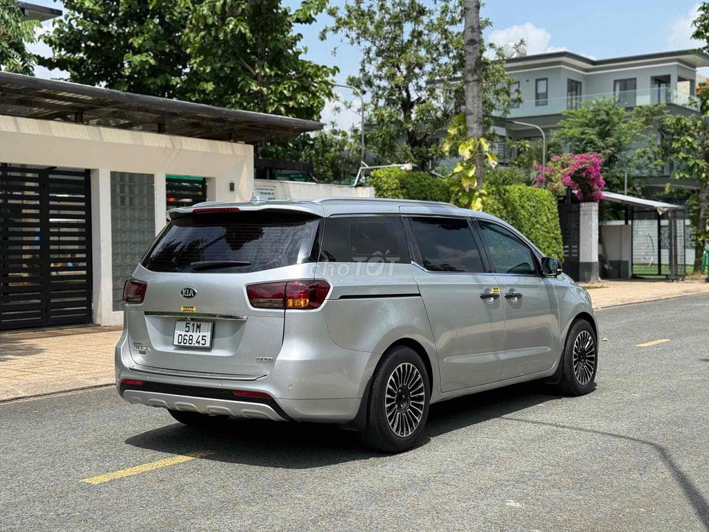 Kia Sedona 2018 - ảnh 5