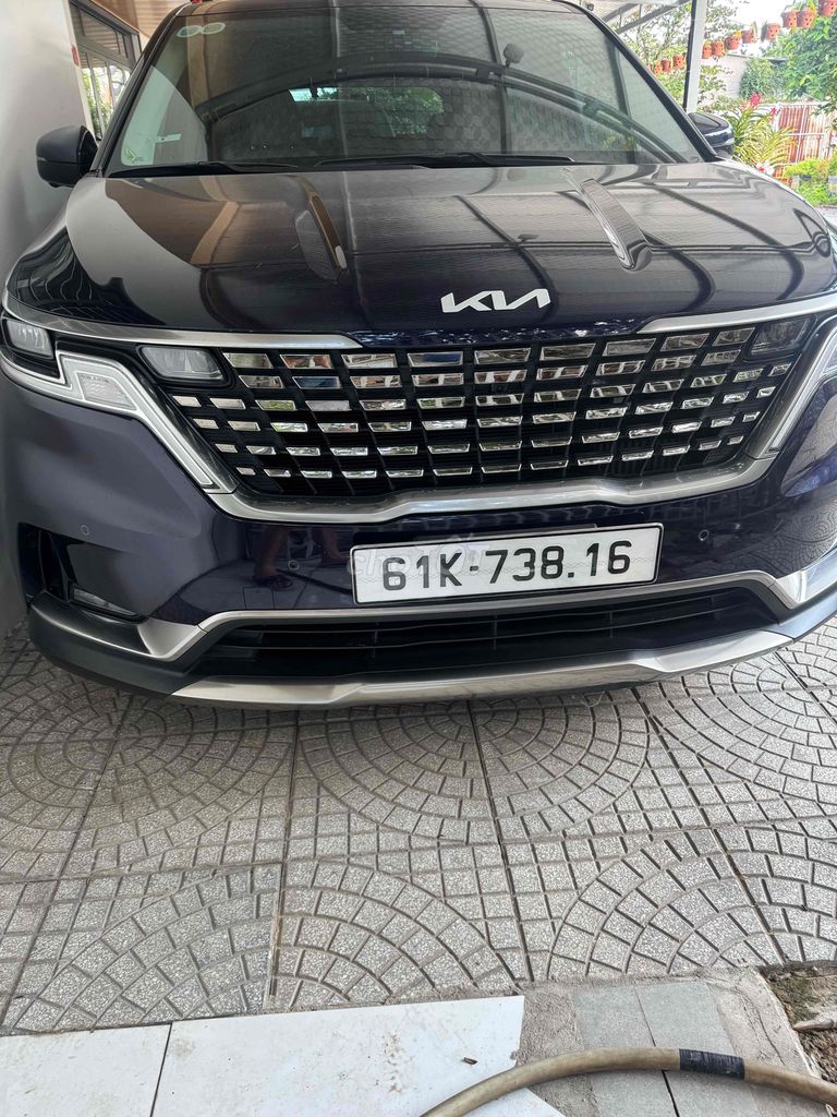 Kia Carnival - ảnh 3