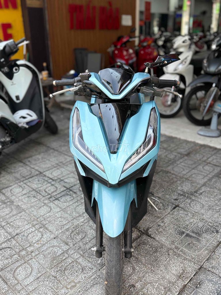 Honda Vario - ảnh 1