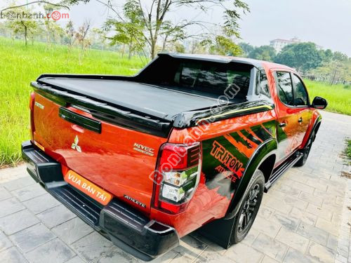 Mitsubishi Triton 2021 - ảnh 2
