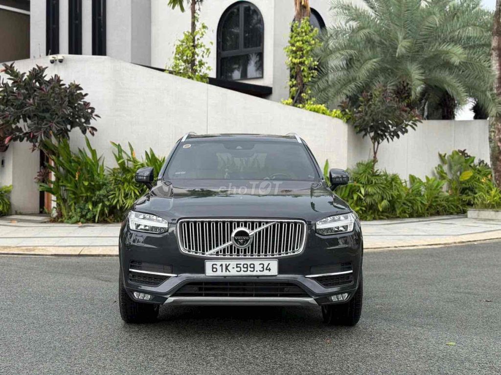 Volvo XC90 2018 - ảnh 1