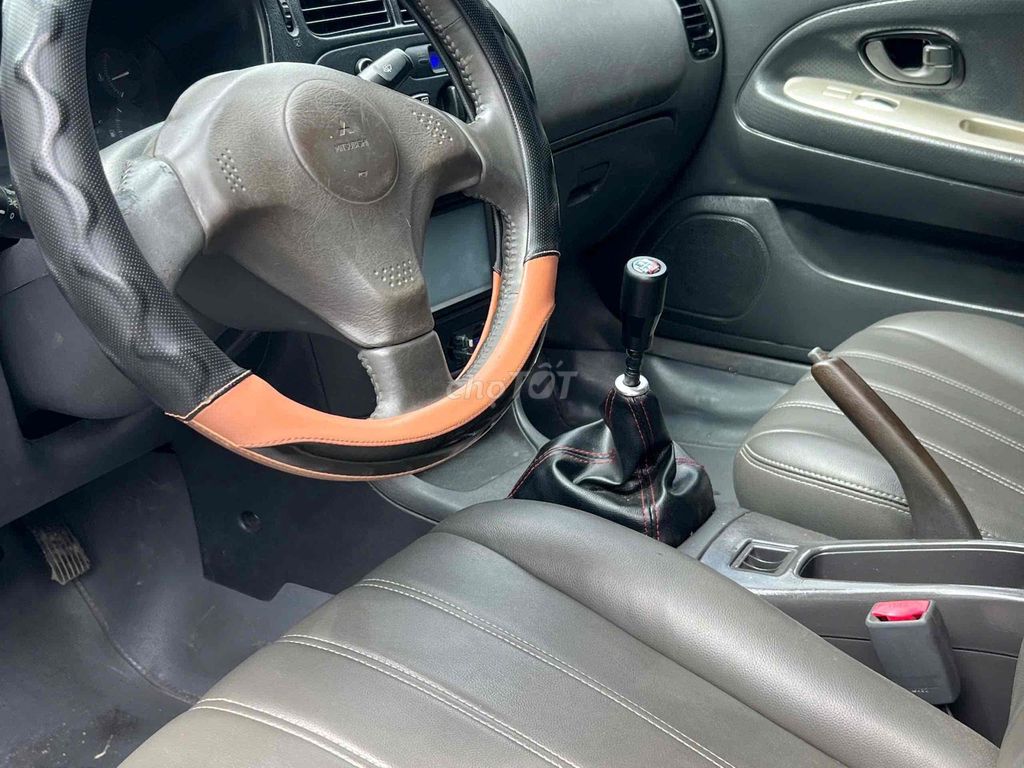 Mitsubishi Lancer 2001 - ảnh 4