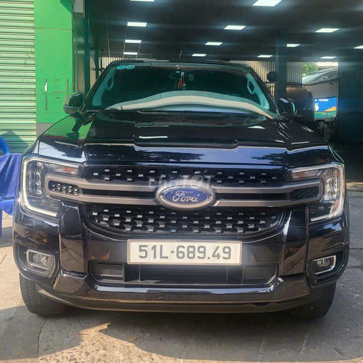Ford Ranger - ảnh 1