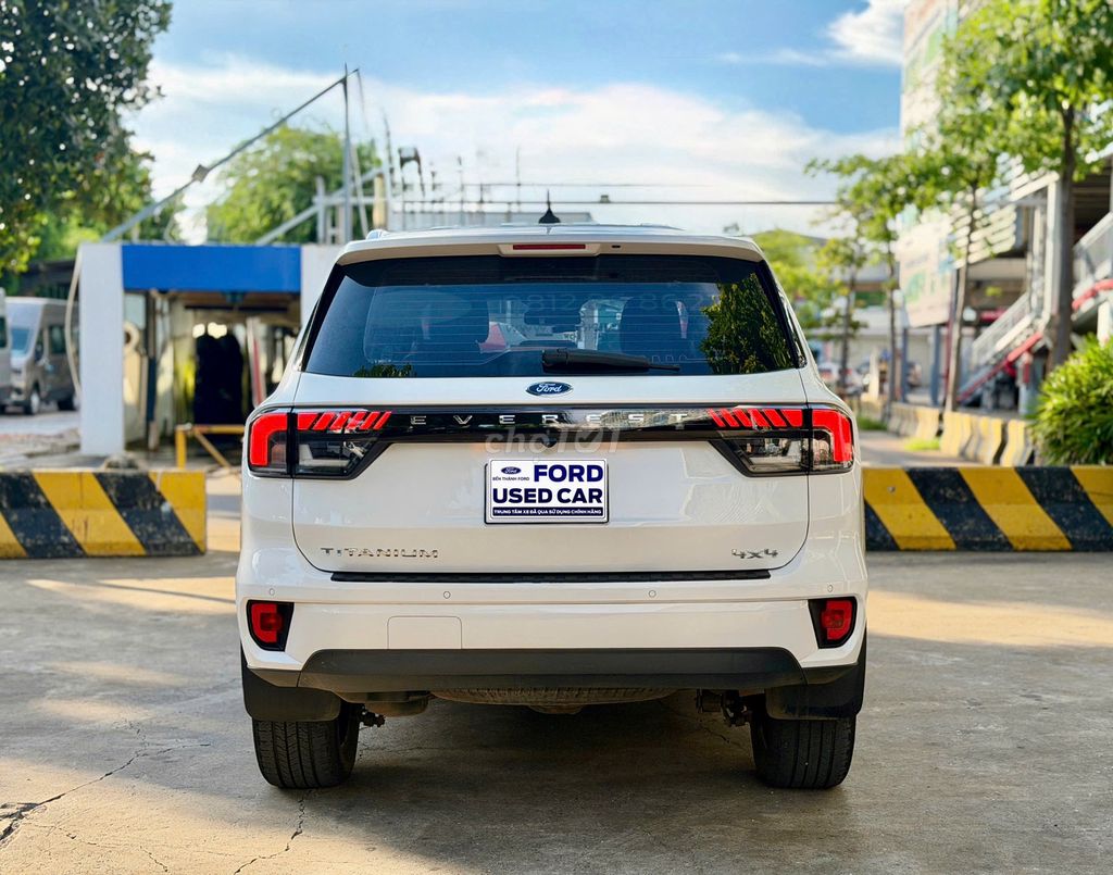 Ford Everest 2023 - ảnh 5