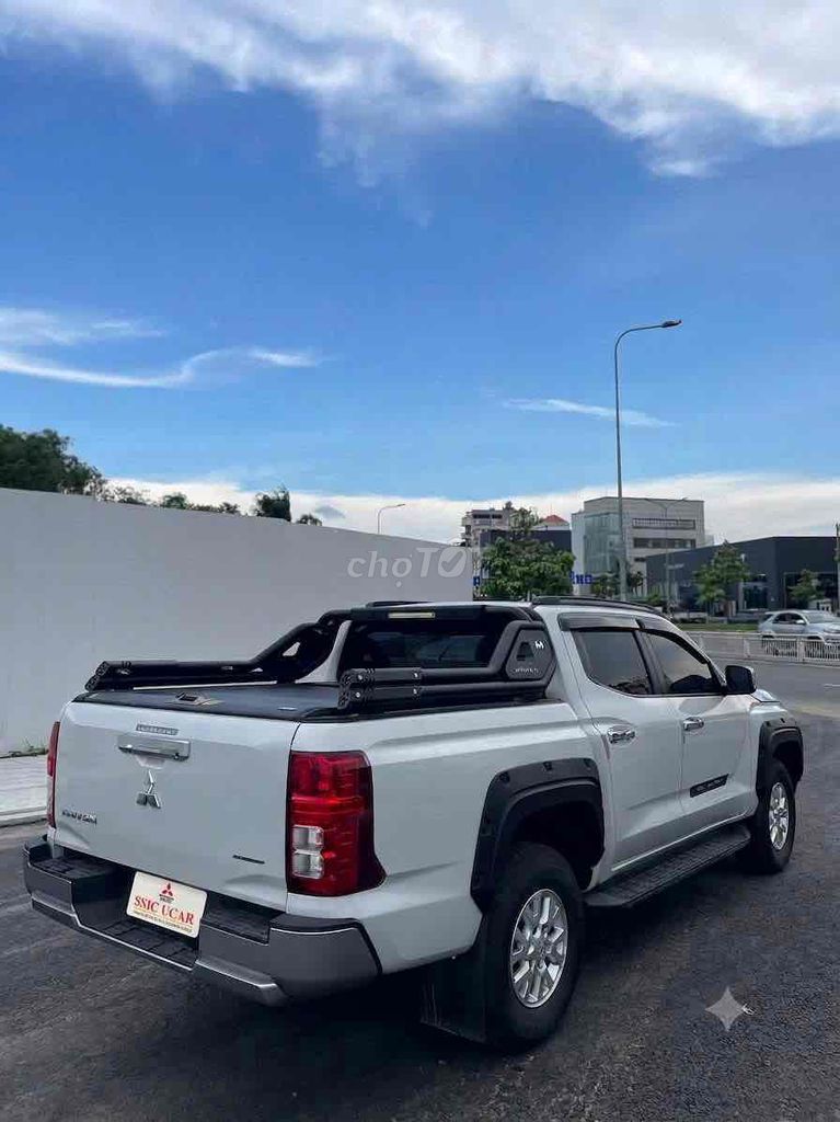 Mitsubishi Triton 2025 - ảnh 1