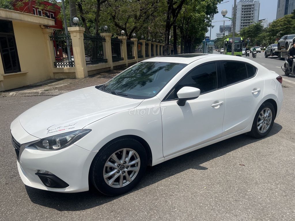 Mazda Mazda3 2015 - ảnh 1