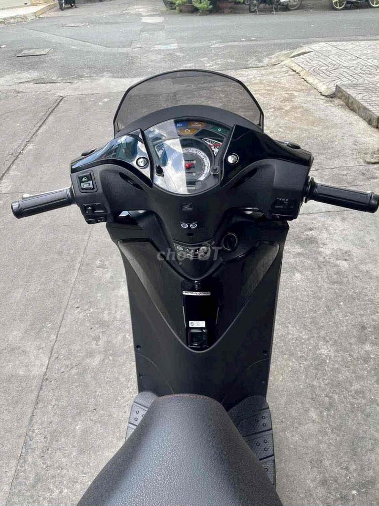 Honda SH 2010 - ảnh 2