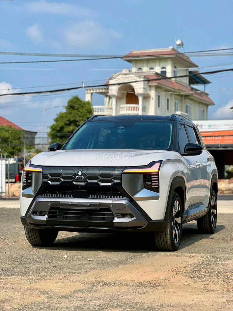 Mitsubishi - ảnh 5