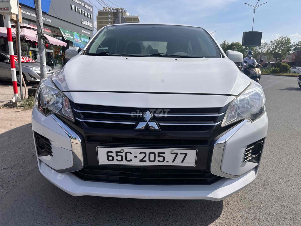Mitsubishi Attrage 2021 - ảnh 1