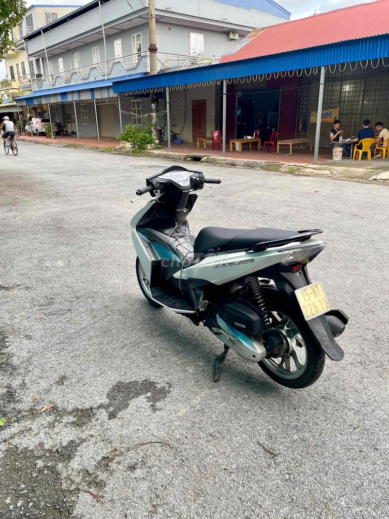 Honda Air Blade 2014 - ảnh 4