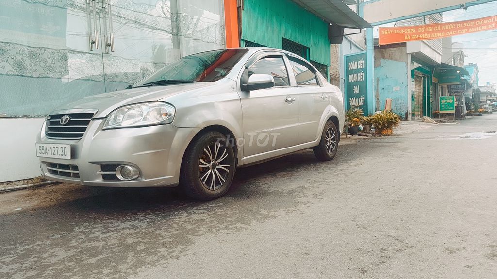Daewoo Gentra 2009 - ảnh 1