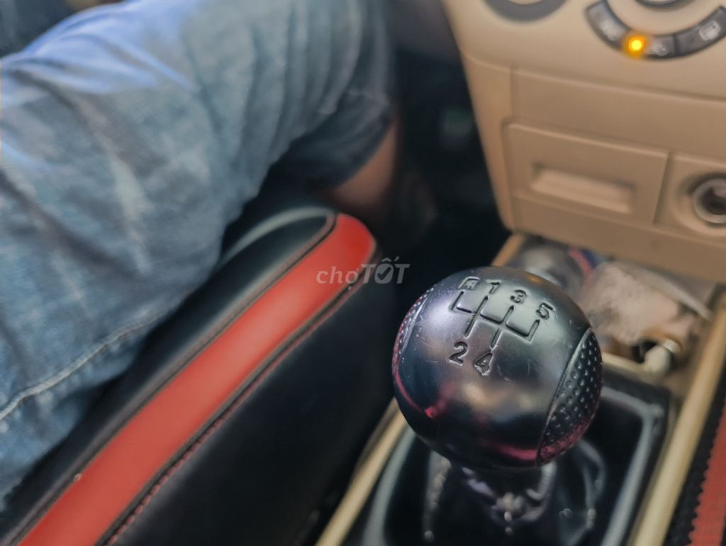 Daewoo Gentra 2009 - ảnh 4