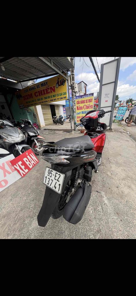 Honda Air Blade 2015 - ảnh 5