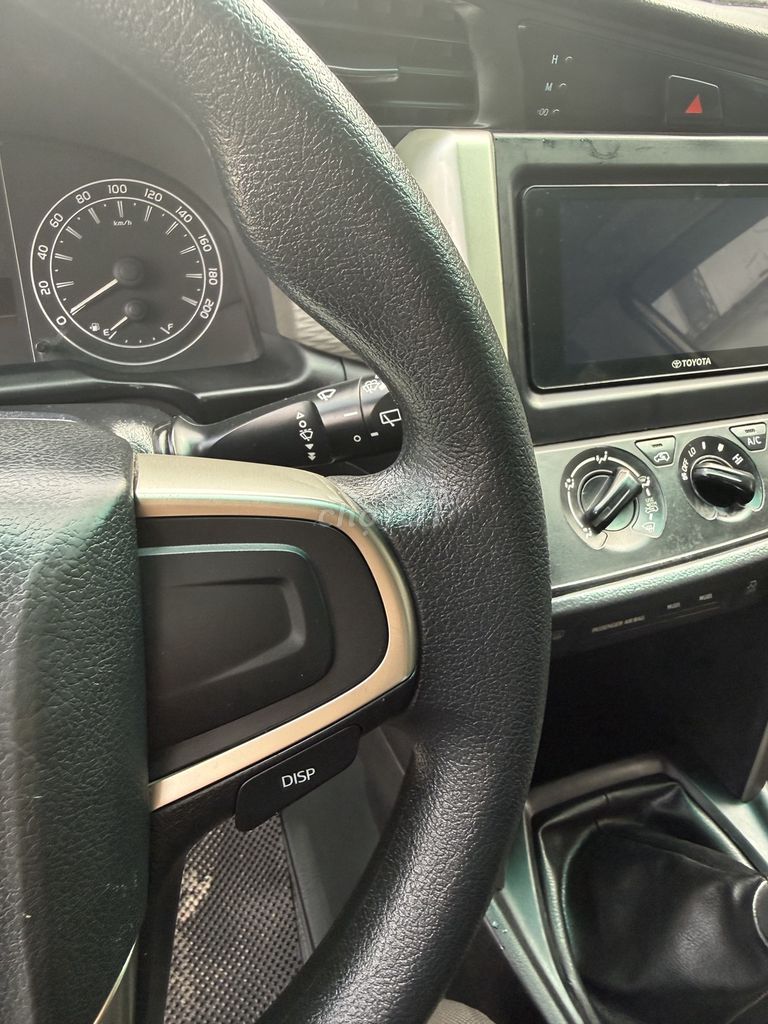 Toyota Innova 2022 - ảnh 1