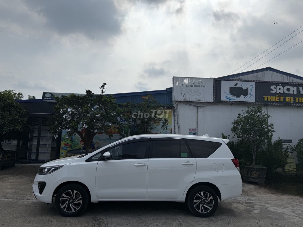 Toyota Innova 2022 - ảnh 3