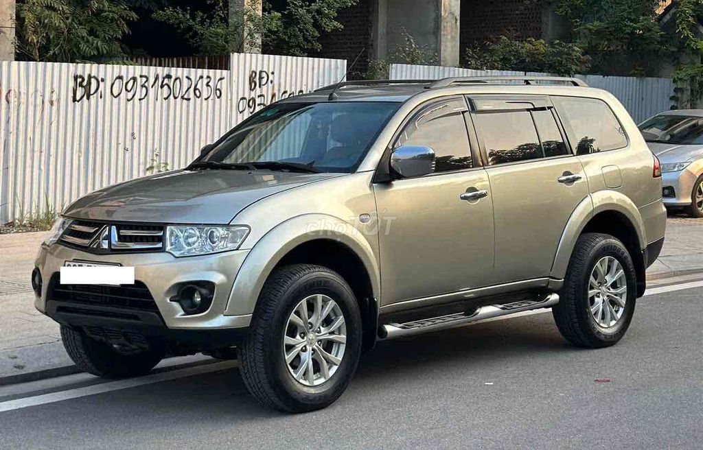 Mitsubishi Pajero Sport 2016 - ảnh 2