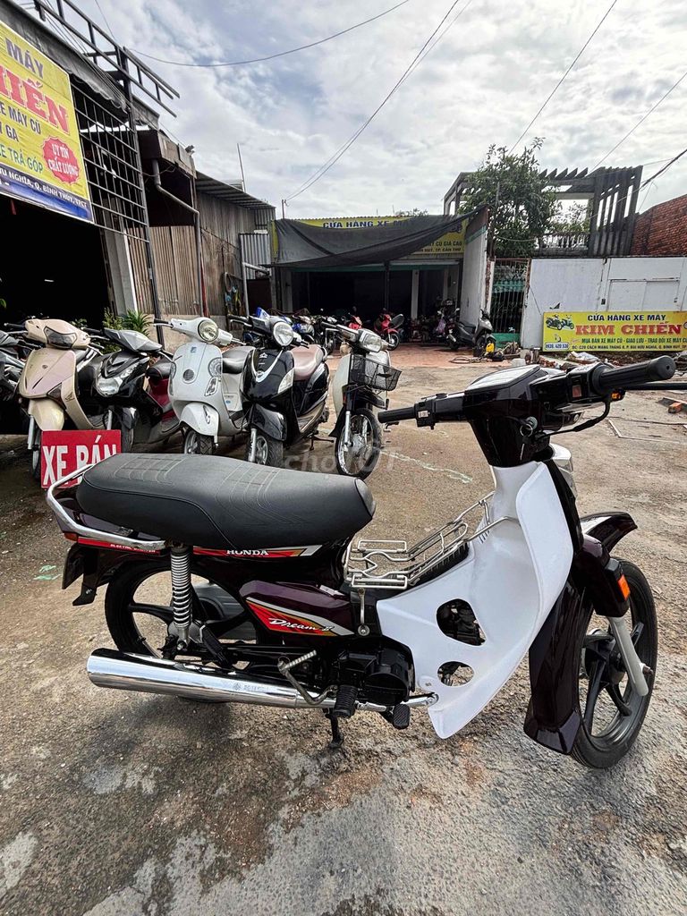 Honda Dream 2009 - ảnh 3